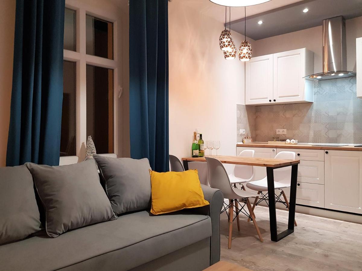 Apartament Przy Placu Piastowskim Jelenia Góra Kültér fotó